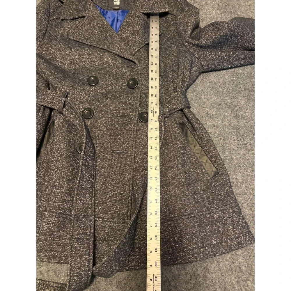 d.e.t.a.i.l.s INTL intl hooded